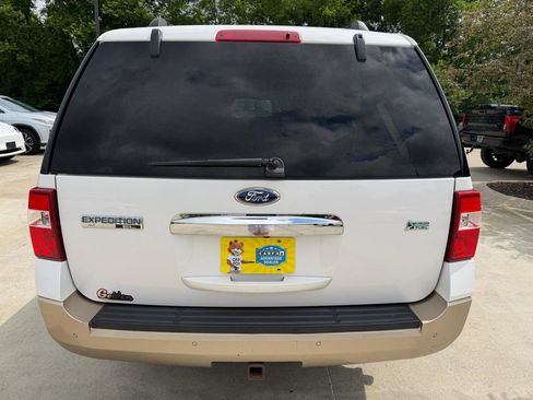 Used 2012 Ford Expedition EL XLT RWD image 6