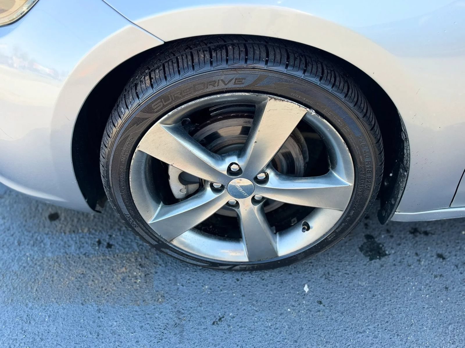 Used 2014 Dodge Dart GT w/ Sun/Sound Group FWD image 2