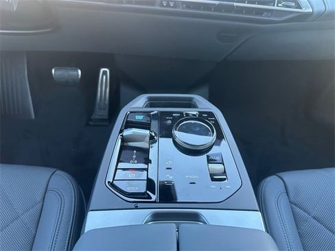 New 2026 BMW iX xDrive60 w/ M Sport Package image 11