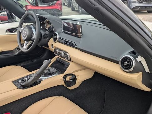 New 2026 MAZDA MX-5 Miata Grand Touring RWD image 25