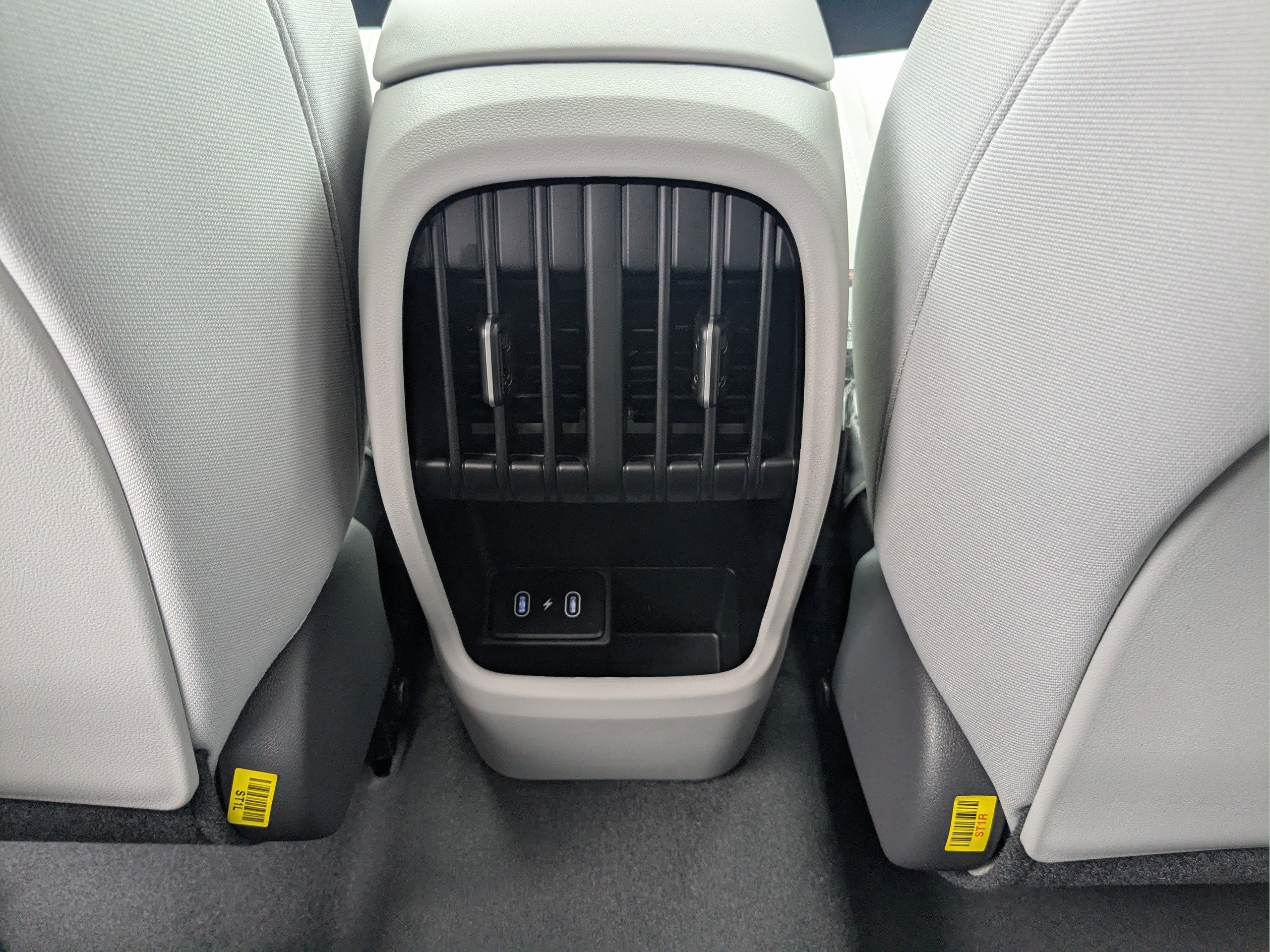 New 2027 Hyundai Kona SEL Sport FWD image 15