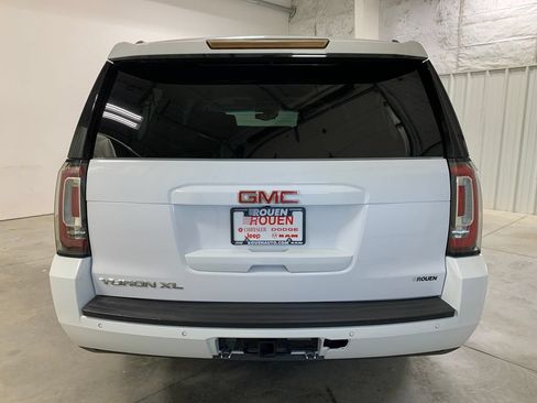 Used 2020 GMC Yukon XL SLT w/ Open Road Package AWD/4WD image 30