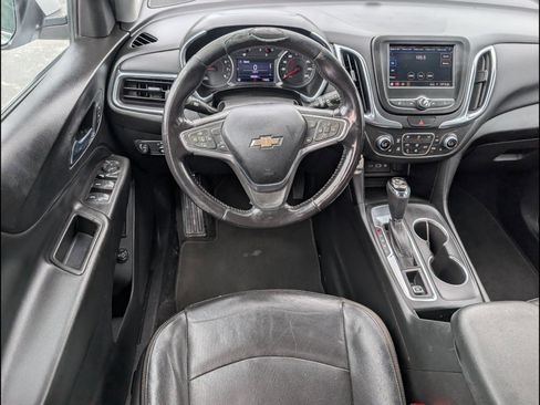 Used 2021 Chevrolet Equinox LT FWD image 10
