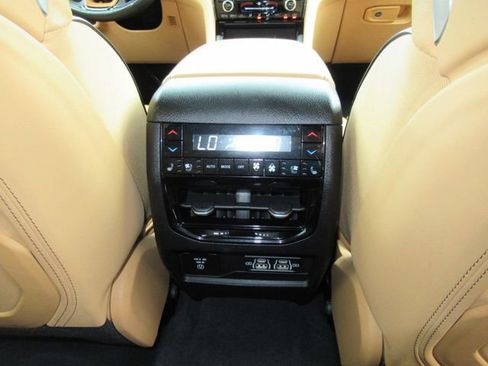 Used 2023 Jeep Grand Cherokee L Summit AWD/4WD image 35