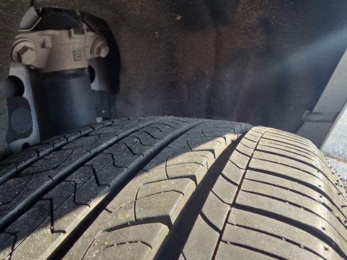 Used 2024 Ford Escape ST-Line image 11