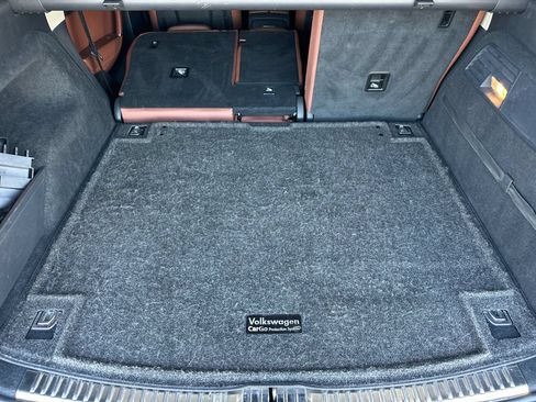 Used 2016 Volkswagen Touareg VR6 AWD/4WD image 16