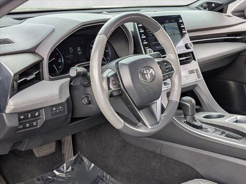 Used 2019 Toyota Avalon Limited w/ Advanced Safety Package FWD image 10