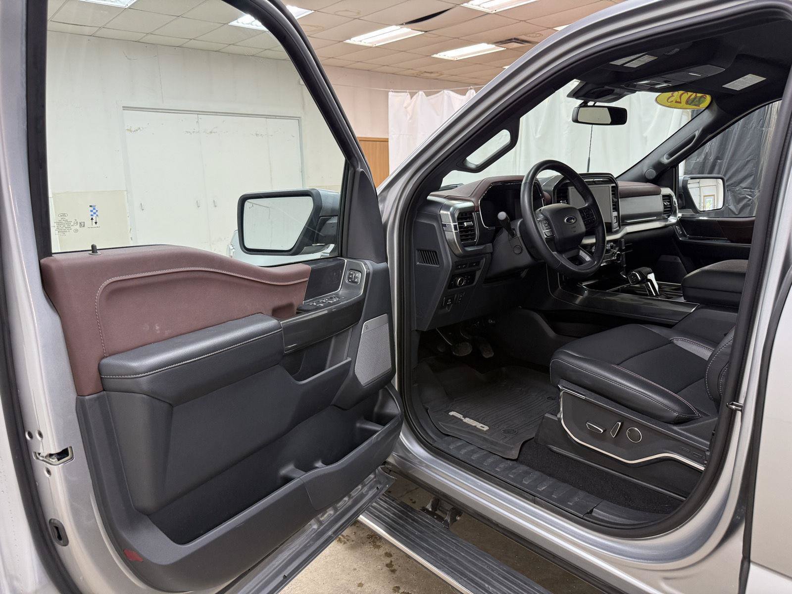Used 2023 Ford F150 Lariat w/ Equipment Group 502A High AWD/4WD image 12