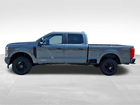New 2026 Ford F250 XL w/ STX Appearance Package AWD/4WD image 5