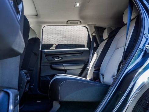 Used 2024 Honda CR-V EX image 40