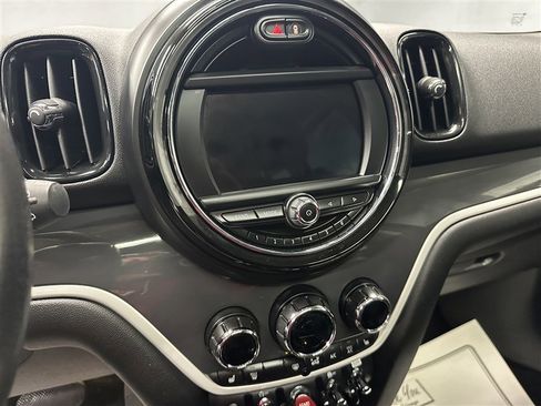 Used 2019 MINI Cooper Countryman S image 23