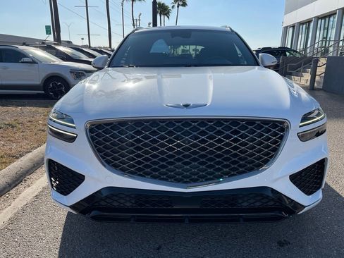 Used 2023 Genesis GV70 2.5T w/ Sport Prestige Package image 4