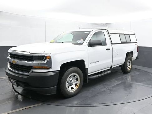 Used 2018 Chevrolet Silverado 1500 W/T w/ WT Convenience Package AWD/4WD image 7