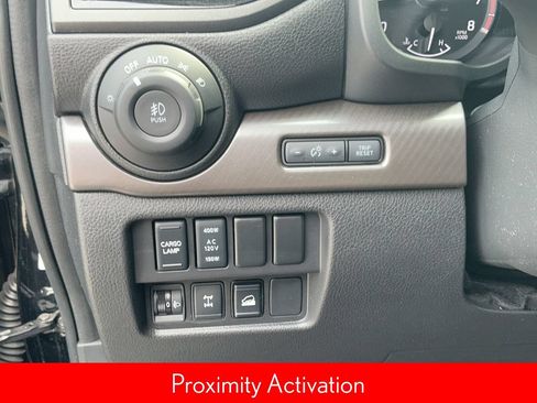 Certified 2024 Nissan Titan PRO-4X w/ Pro-4x Convenience Package AWD/4WD image 16