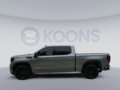 Used 2023 GMC Sierra 1500 Elevation RWD image 7