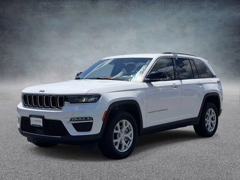 Used 2023 Jeep Grand Cherokee Limited AWD/4WD image 5