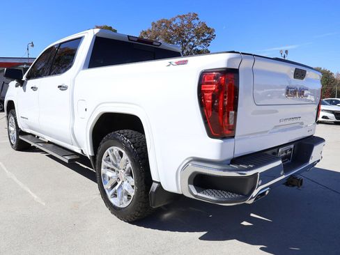Used 2019 GMC Sierra 1500 SLT w/ SLT Premium Plus Package AWD/4WD image 4