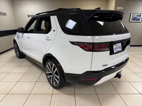 Used 2023 Land Rover Discovery S R-Dynamic AWD/4WD image 4