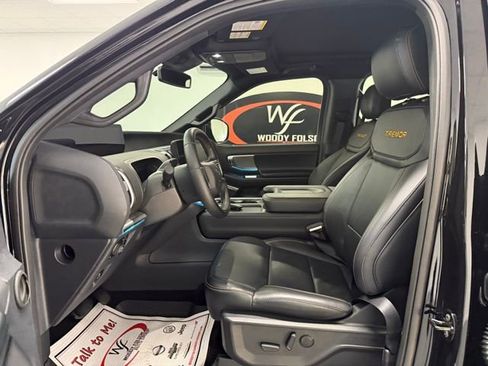 Used 2025 Ford Expedition Tremor image 11