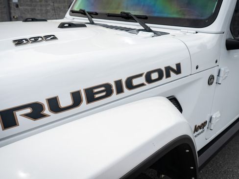 Used 2022 Jeep Wrangler Unlimited Rubicon w/ Trailer Tow Package AWD/4WD image 14