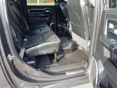 Used 2022 RAM 3500 Laramie w/ Max Tow Package AWD/4WD image 17