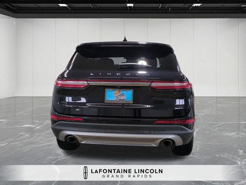 Used 2024 Lincoln Corsair Premiere image 4