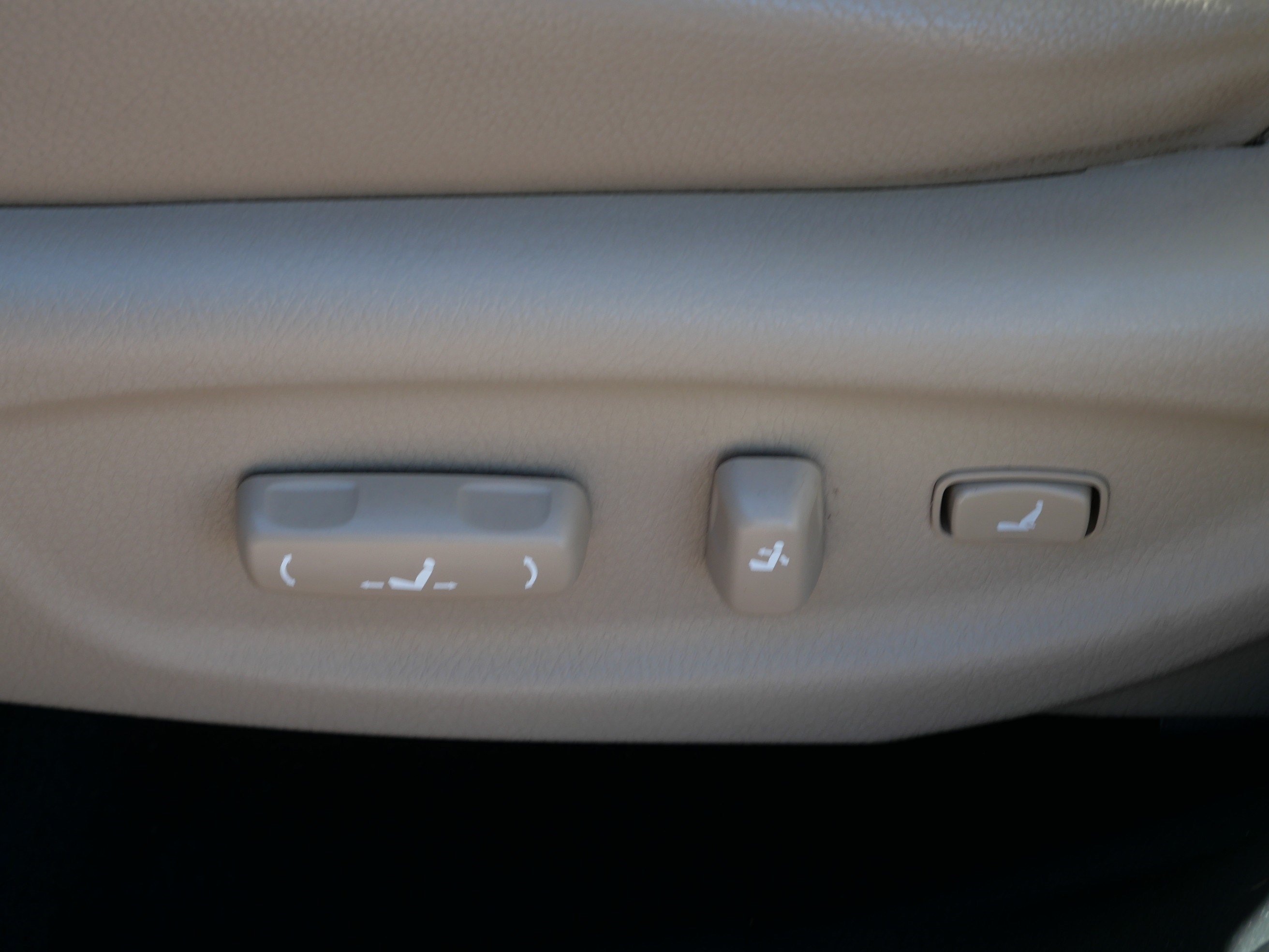 Used 2013 Kia Sorento EX AWD/4WD image 19