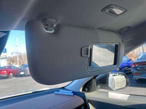 Used 2024 Hyundai Ioniq 5 Limited image 30