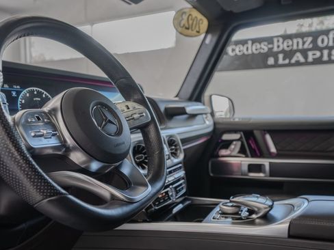 Used 2023 Mercedes-Benz G 550 image 7