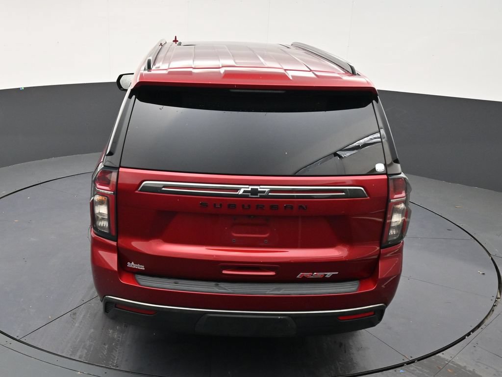 Used 2021 Chevrolet Suburban RST AWD/4WD image 14