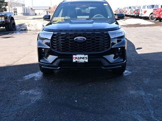 New 2026 Ford Explorer ST-Line w/ ST-Line Street Pack video 2