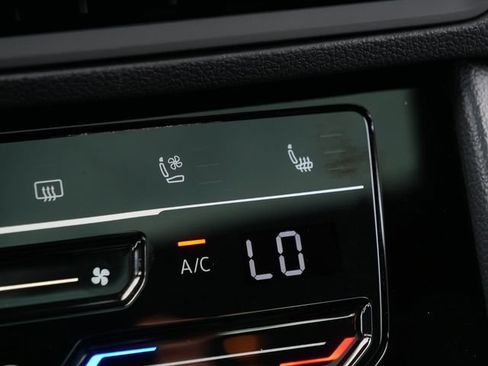 Certified 2025 Volkswagen Jetta GLI Autobahn w/ GLI Black Package FWD image 35