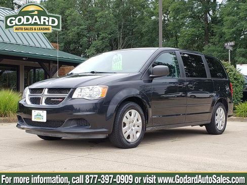 Used 2016 Dodge Grand Caravan SE w/ Quick Order Package 29E SE FWD image 1