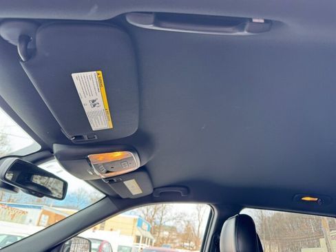 Used 2014 Jeep Grand Cherokee Limited image 28