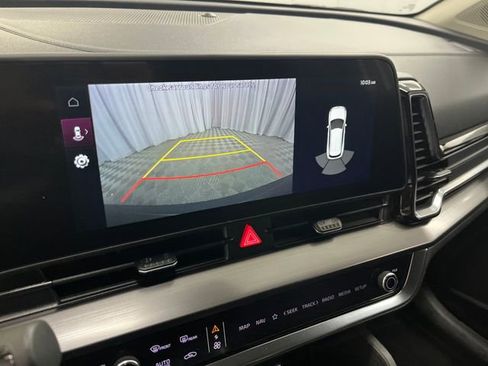 Certified 2023 Kia Sportage EX image 15