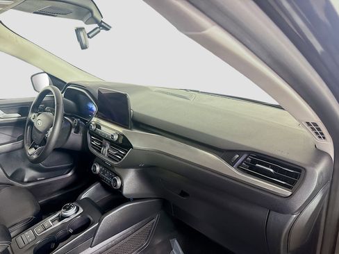 Used 2021 Ford Escape Titanium image 30