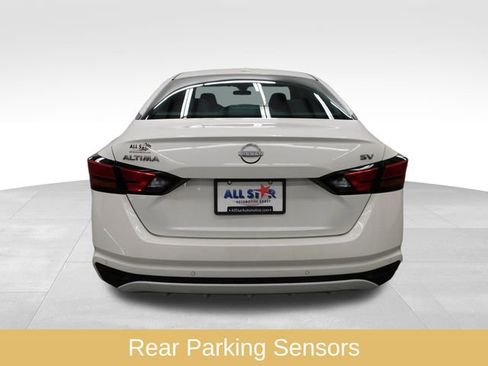 Used 2024 Nissan Altima 2.5 SV image 12