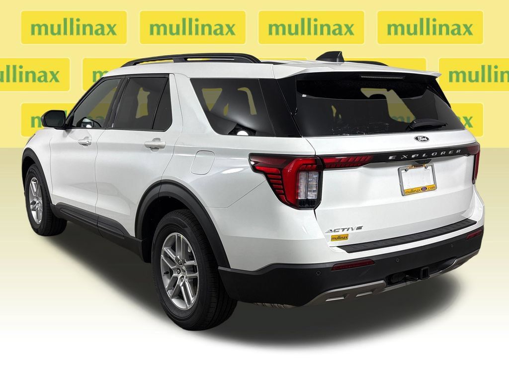 New 2027 Ford Explorer Active w/ Active Comfort Package RWD image 10