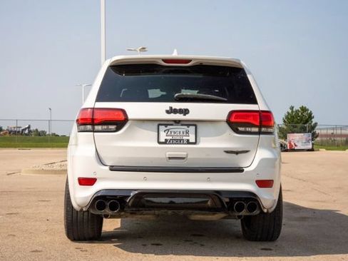 Used 2018 Jeep Grand Cherokee Trackhawk AWD/4WD image 6