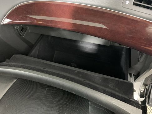 Used 2015 INFINITI Q70 3.7 image 41