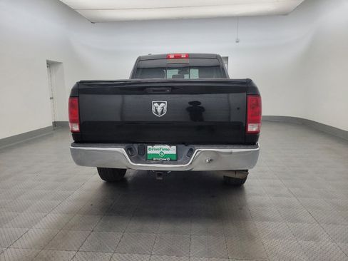 Used 2016 RAM 1500 Classic SLT image 7