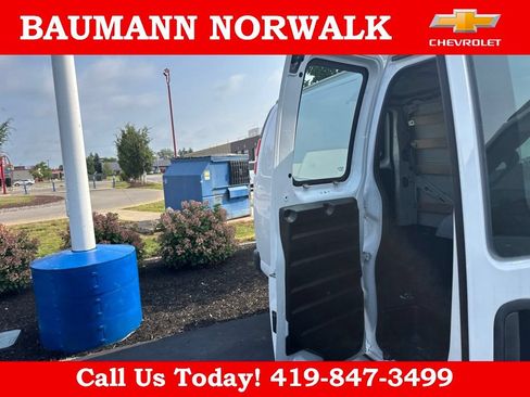 Used 2025 Chevrolet Express 2500 w/ Driver Convenience Package RWD image 31