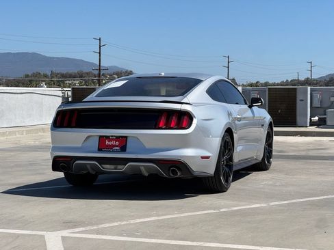Used 2017 Ford Mustang GT Premium w/ Black Accent Package RWD image 32