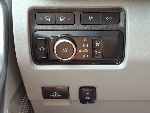 Used 2024 Ford F250 Limited w/ FX4 Off-Road Package AWD/4WD image 15