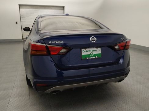 Used 2021 Nissan Altima 2.5 SR FWD image 6