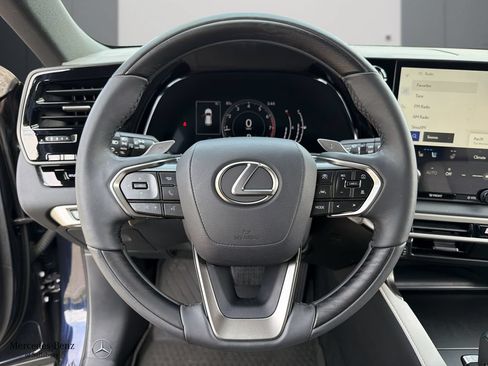 Used 2023 Lexus RX 350 Premium w/ Accessory Package AWD/4WD image 12