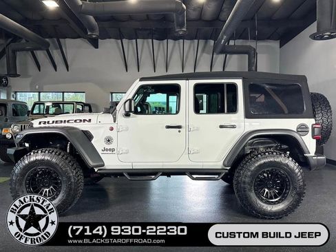 Used 2024 Jeep Wrangler Unlimited Rubicon w/ Convenience Group AWD/4WD image 8
