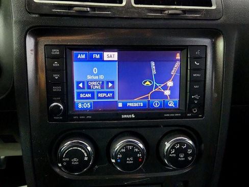 Used 2013 Dodge Challenger SXT RWD image 19