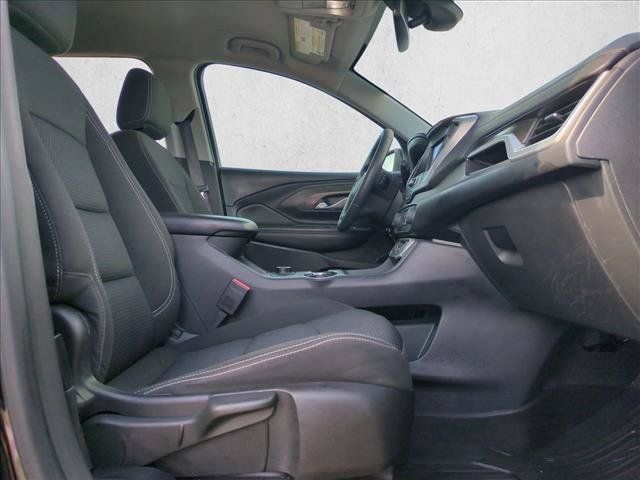Used 2022 GMC Terrain SLE w/ LPO, Floor Liner Package FWD image 20