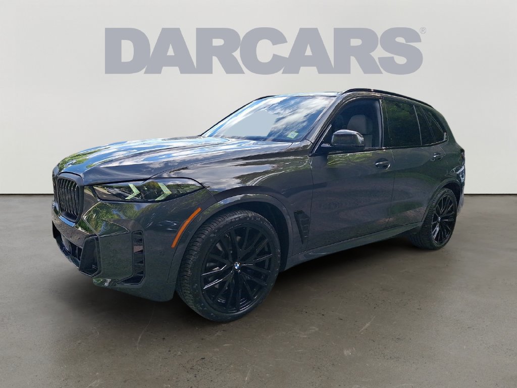 Used 2026 BMW X5 xDrive40i w/ M Sport Package AWD/4WD image 3